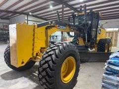 2024 John Deere 872GP Articulated Motor Grader