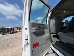 2005 Ford F650 SVI Crew Cab Hazmat Truck