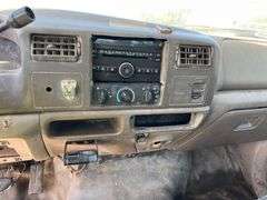 2000 Ford F-450 11ft  Flatbed Truck