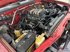 2001 Nissan Frontier Crew Cab Pickup Truck