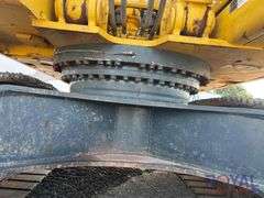 2019 Komatsu PC490LC-11 Hydraulic Excavator