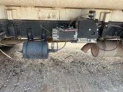 1998 Ford F800 2,000 Gallon Water Truck