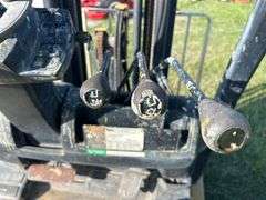 Yale GLC050LXNVAE087 5,000lbs Propane Cushion Tire Forklift