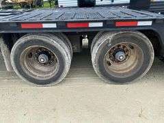 2000 Trail King TK70DGHT 45 Ton 44ft. Step Deck T/A Hydraulic Tail Trailer