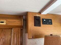 2000 Safari C-Series 425 40ft Panther Motorhome
