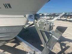 1992 Bayliner Trophy 21ft Yacht with 24ft T/A Boat Trailer