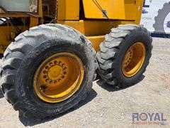 1986 John Deere 772B Articulated Motor Grader