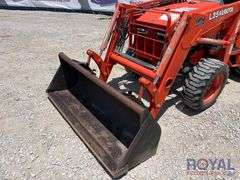 2001 Kubota L35 4WD Tractor Loader Backhoe
