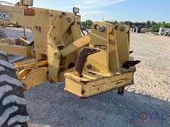 2000 John Deere 770CH Articulated Motor Grader