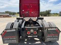 2020 Freightliner Cascadia 126 T/A Sleeper Cab Truck Tractor