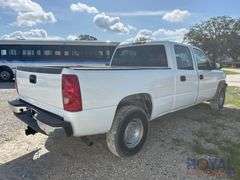 2003 Chevrolet Silverado 1500 HD Crew Cab Pickup Truck
