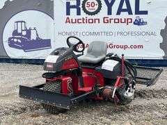 2018 Toro  Sand Pro Bunker Rake with Edger Broom