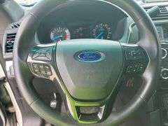2016 Ford Explorer AWD SUV