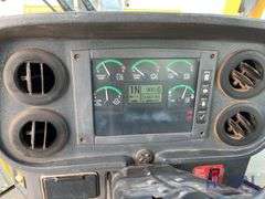 2005 John Deere 824J Articulated Wheel Loader