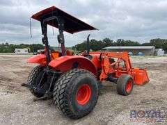 2011 Kubota M7040SUD 68HP 4WD Utility Loader Tractor