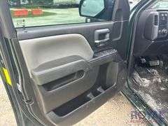 2015 Chevrolet Silverado 2500HD 4x4 Crew Cab Pickup Truck