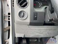 2013 Ford E-350 Passenger Van