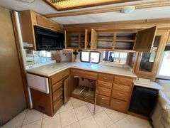 2000 Safari C-Series 425 40ft Panther Motorhome