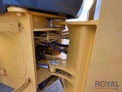 2005 John Deere 824J Articulated Wheel Loader