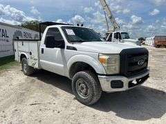 2015 Ford F-250 4x4 Liftgate Service Truck