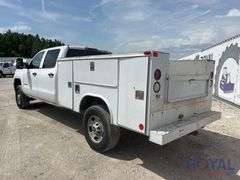 2015 Chevrolet Silverado 2500HD Crew Cab Reading Service Truck