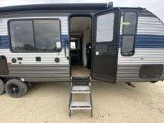 2022 Forest River Cherokee Grey Wolf 26BRB Patriotic Edition 32ft. T/A Travel Trailer
