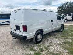 2013 Ford E-350 Cargo Van