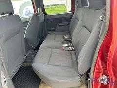 2001 Nissan Frontier Crew Cab Pickup Truck