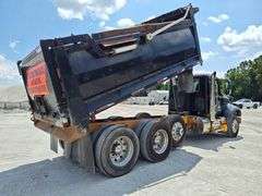 2017 Mack GU713 Granite Tri-Axle Dump Truck