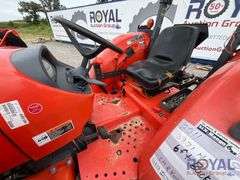 2011 Kubota M7040SUD 68HP 4WD Utility Loader Tractor