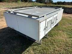 Animal Service Truck Bed