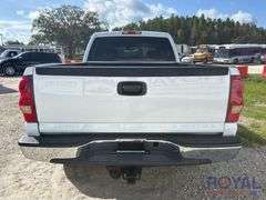 2003 Chevrolet Silverado 1500 HD Crew Cab Pickup Truck