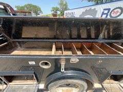 2008 Ford F-450 4x4 Crew Cab CM Service Truck