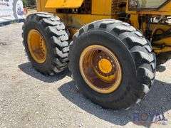 1986 John Deere 772B Articulated Motor Grader