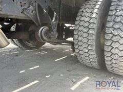 2005 International 4300 LP 14FT Flatbed Truck