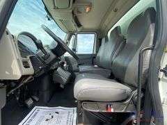 2015 International DuraStar 4300 26FT. Box Truck