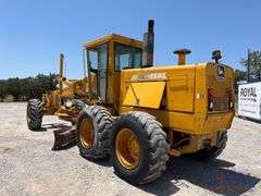 1986 John Deere 772B Articulated Motor Grader