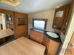 2007 Dutchmen Victory Lane 38SRV 40FT. Tri-Axle 5th Wheel Toy Hauler Travel Trailer