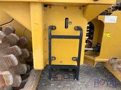 2019 Caterpillar 815K Articulated Compactor