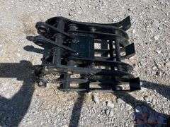 2025 Mini Excavator Fixed Position 3-Tooth 18in. Thumb Attachment