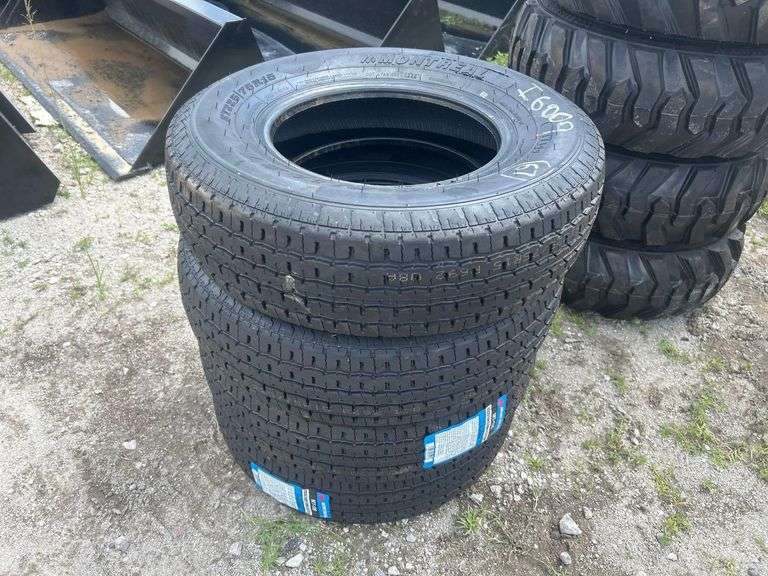 Montreal ST225/75R15 Trailer Tires