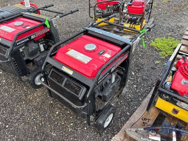 Honda EM7000iS 7000 Watt Inverter Generator