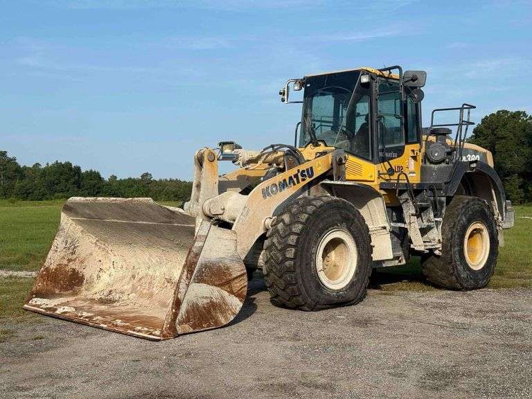 2018 Komatsu WA380-8 Articulated Wheel Loader