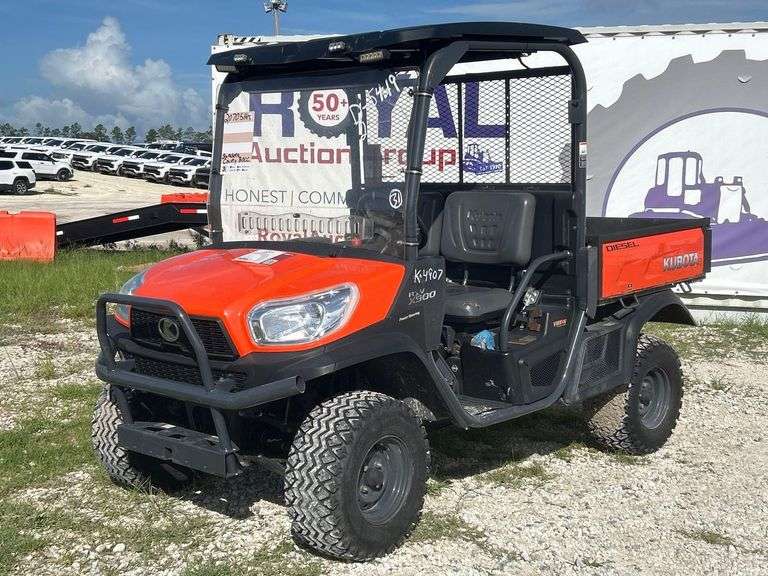 2016 Kubota RTV-X900 4x4 Diesel Utility Cart