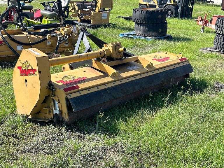 Tiger Mowers 90in Super Duty Twin Flail Mower Tractor Attachment