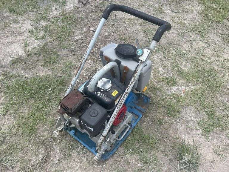 2022 Weber MT CF2A Plate Compactor