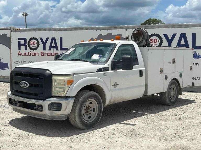 2011 Ford F-350 Service Truck