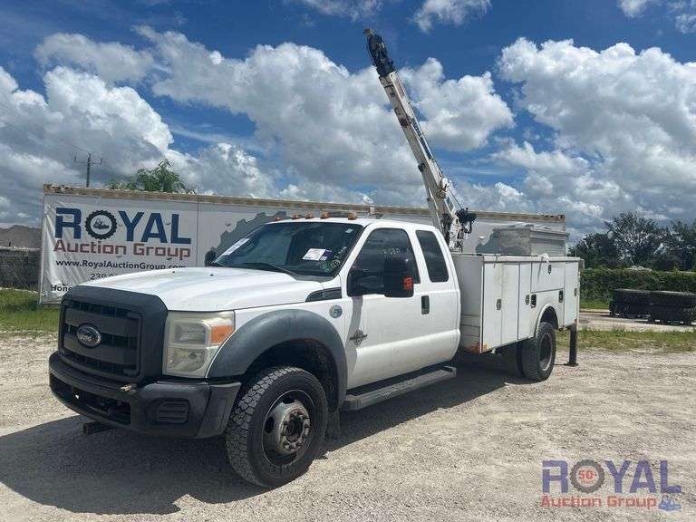 2014 Ford F-550 Ext. Cab 4x4 Auto Crane 6406H 6,400 LB 3 Ton Crane Service Truck