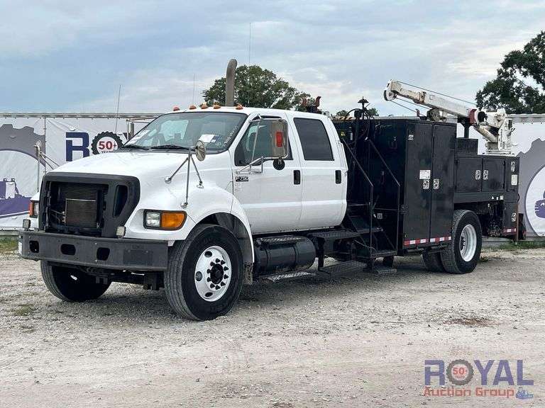 2015 Ford F-750 Liftmoore 2550 5,000LB 2.5 Ton Crane Mechanics Truck