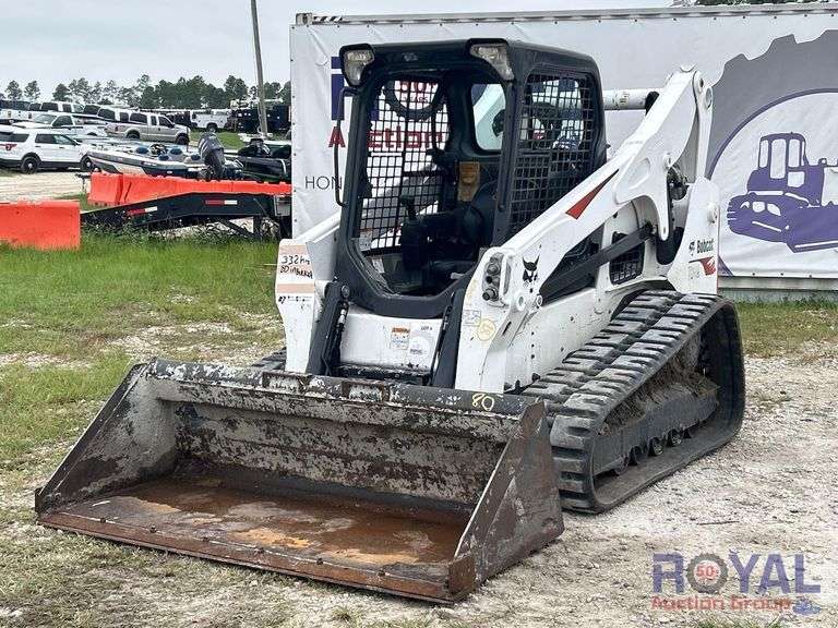 2020 Bobcat T740 Compact Track Loader Skid Steer